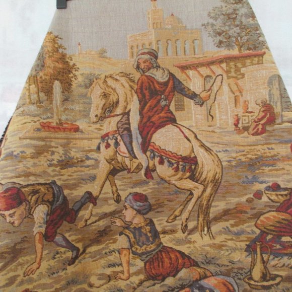 X-LARGE VINTAGE BELGIAN TAPESTRY - Picture 7 of 12